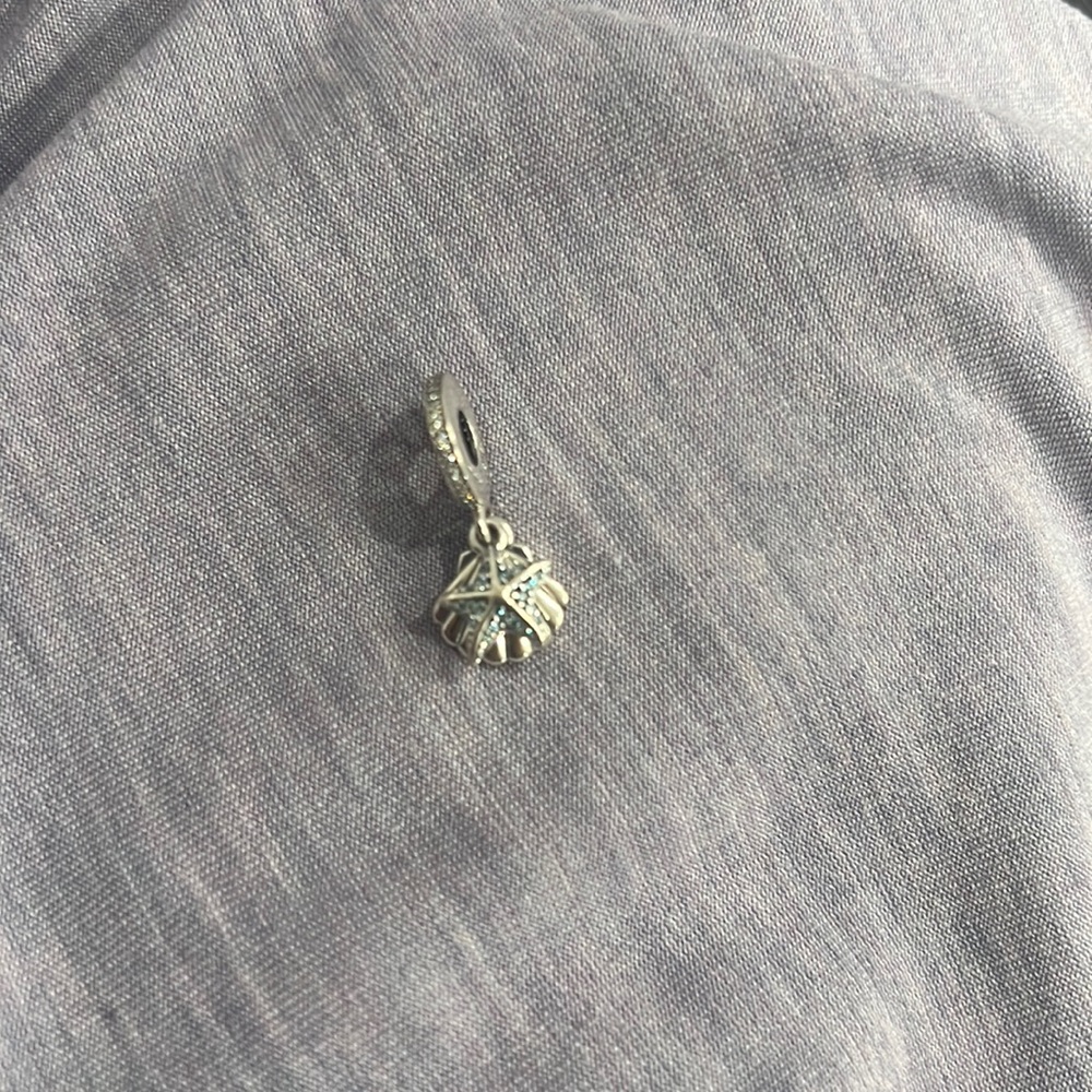 Pandora starfish dangle charm